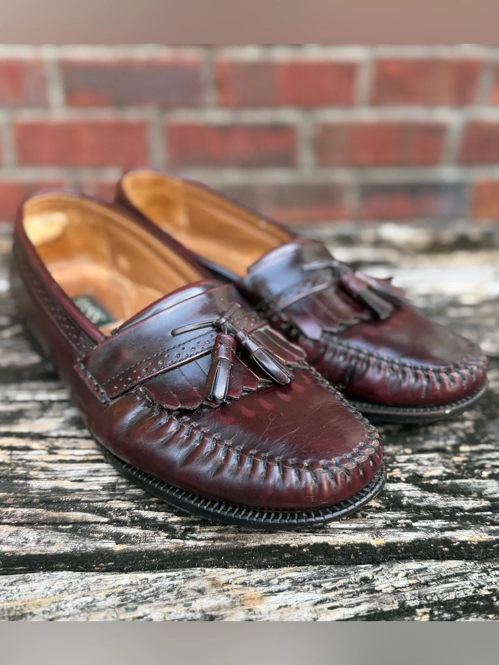 Vintage Bass Nelson Sz 10D Burgundy Leather Tassel Kiltie Loafers with Fringe P4